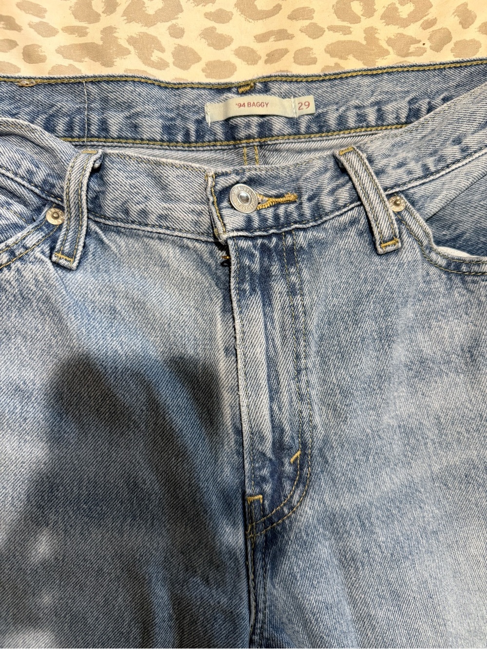 Levi's 94’ - Picture 3 of 4